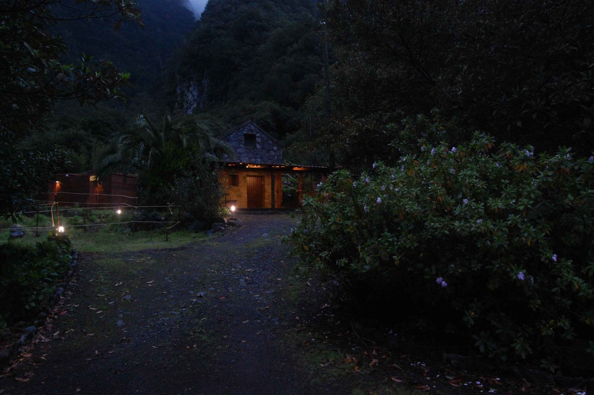 Nature Inn Madeira - Glamping Porto Moniz Eksteriør bilde